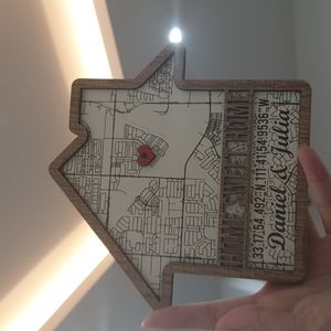 Wooden house frames 3D home sweet home